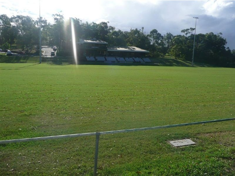 68 Hillview Parade, Ashmore QLD 4214