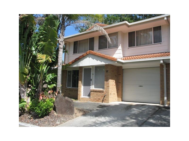 74/33 Edmund Rice Drive, Southport QLD 4215
