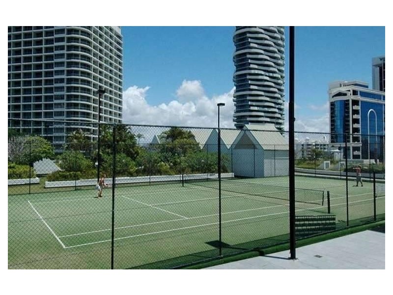 902/159 Old Burleigh Rd, Broadbeach QLD 4218