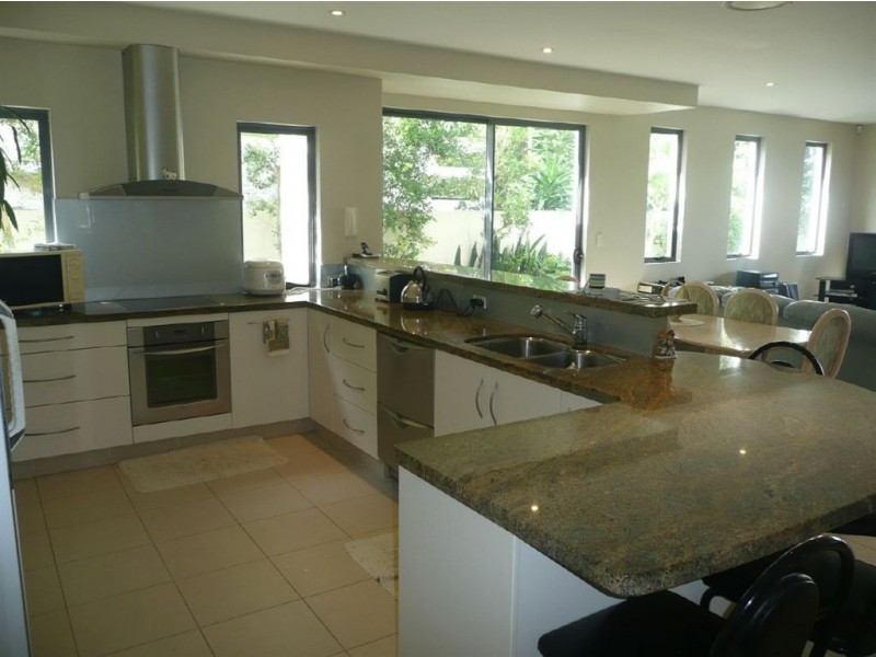 1/46 Paradise Island, Surfers Paradise QLD 4217