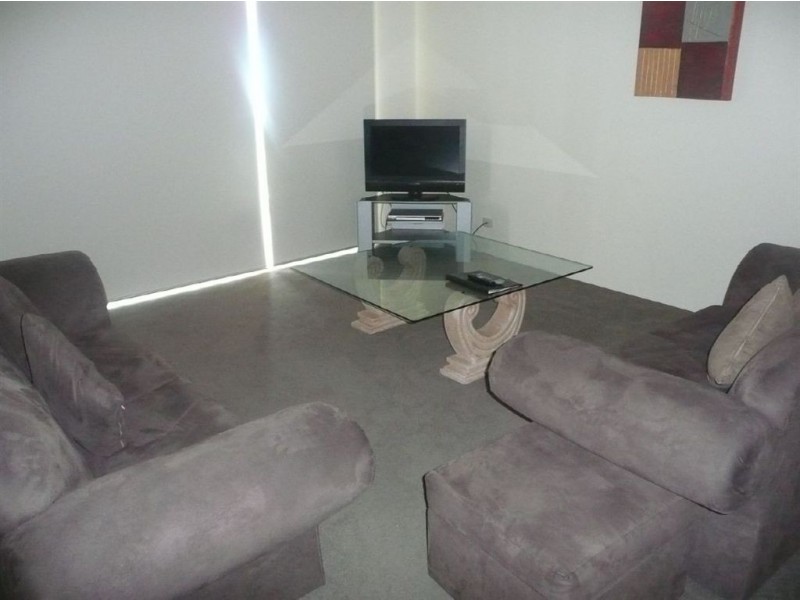 98/59 Pacific St, Main Beach QLD 4217