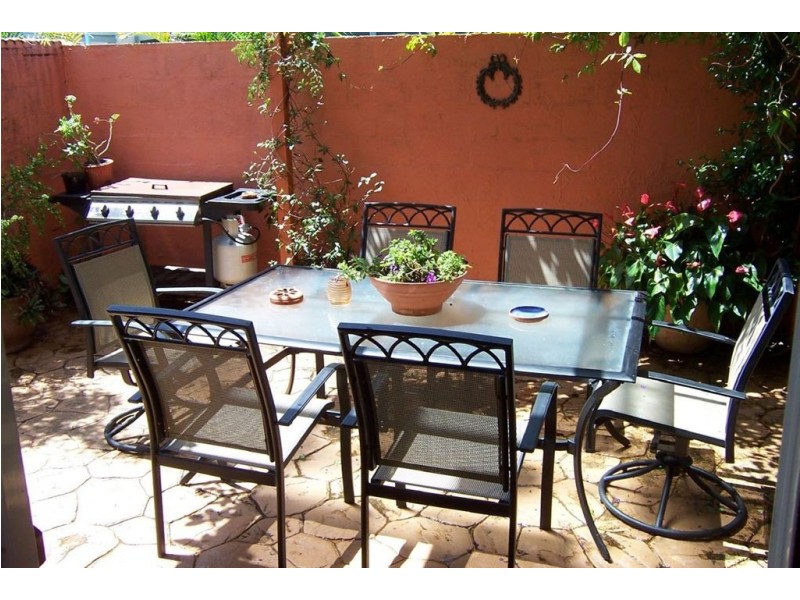 3 The Corso, Isle Of Capri QLD 4217