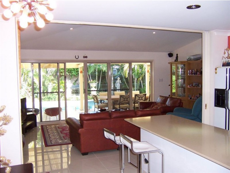 Isle Of Capri QLD 4217