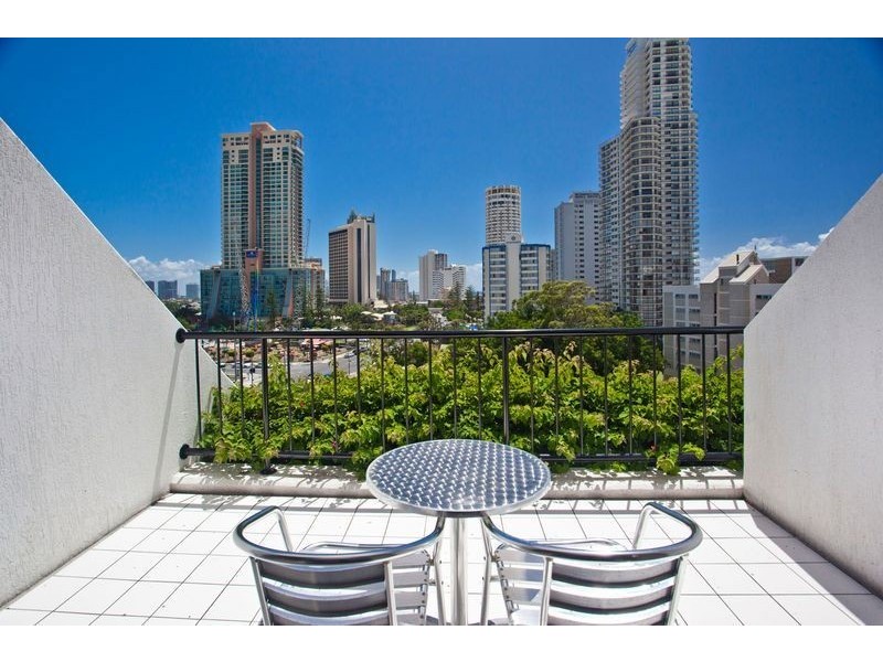 Surfers Paradise QLD 4217