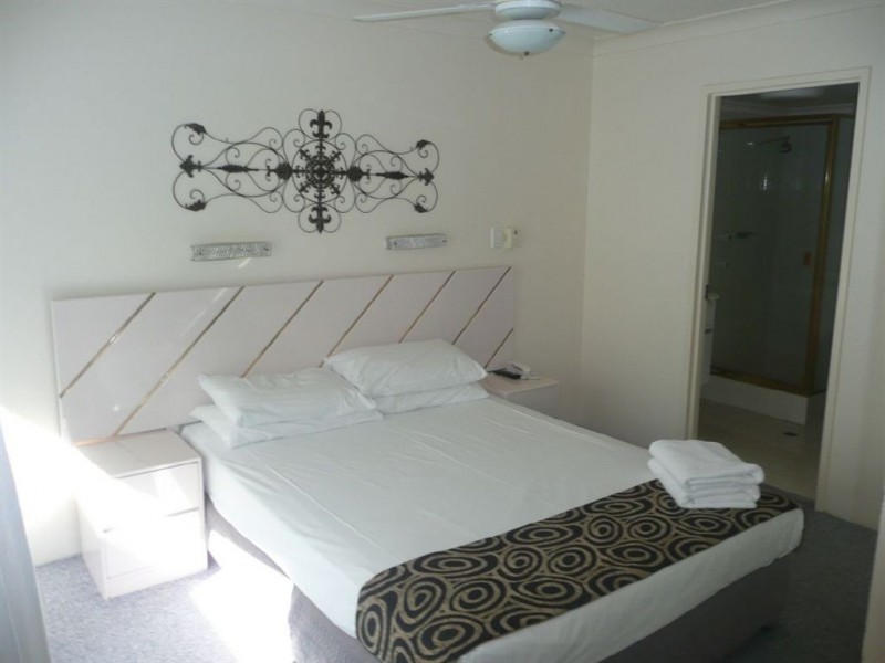 Biggera Waters QLD 4216