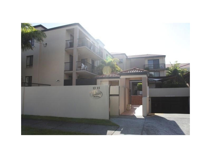 Chevron Island QLD 4217