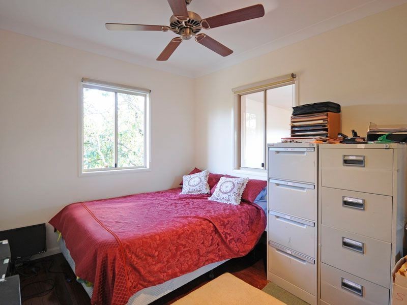 34 Southport Avenue, Eagle Heights QLD 4271