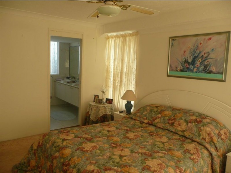 5/6 Aubrey Street, Surfers Paradise QLD 4217