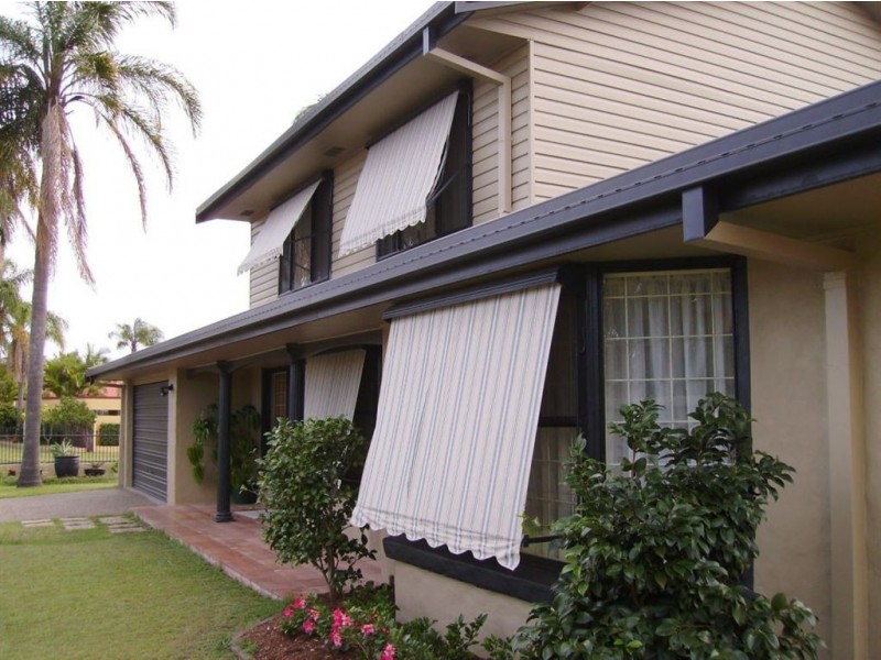2 Mackay Close, Bundall QLD 4217