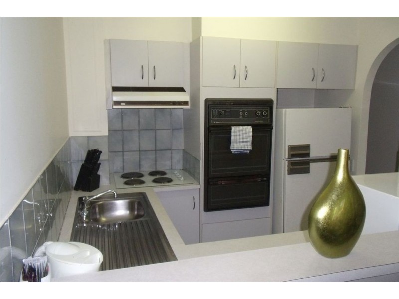 22/17 Genoa Street, Surfers Paradise QLD 4217