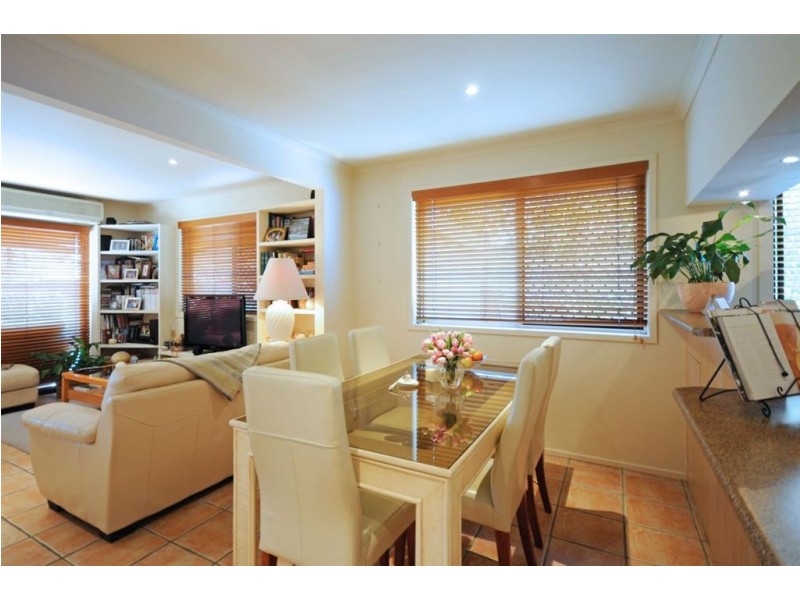 46 Clam Street, Runaway Bay QLD 4216