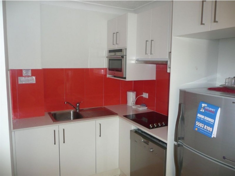 19/25 Markwell Avenue, Surfers Paradise QLD 4217
