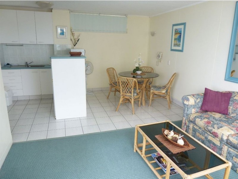 73/2 Ocean Avenue, Surfers Paradise QLD 4217