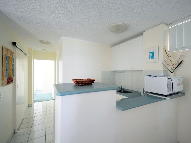 73/2 Ocean Avenue, Surfers Paradise QLD 4217