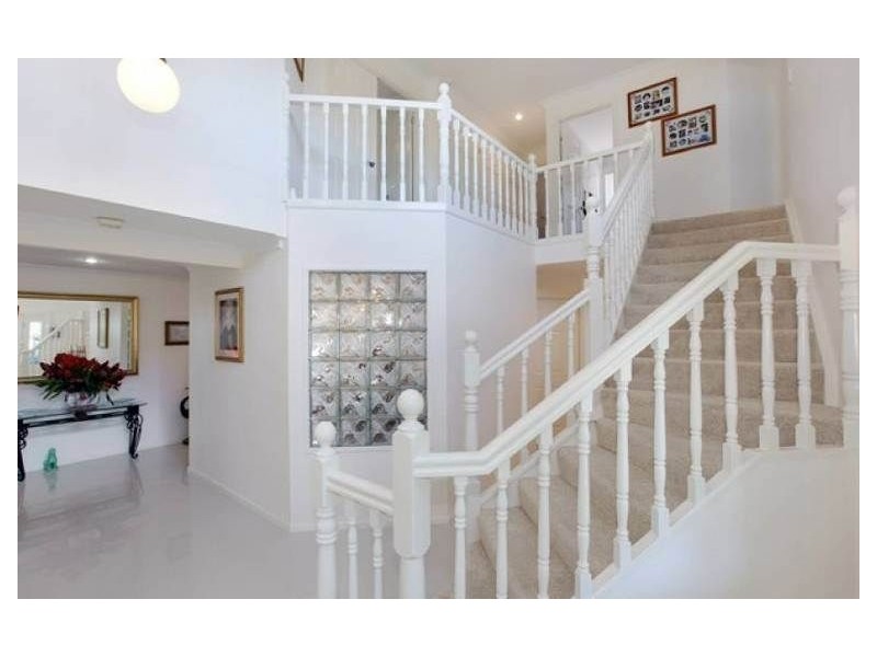 31 Cayman Drive, Clear Island Waters QLD 4226