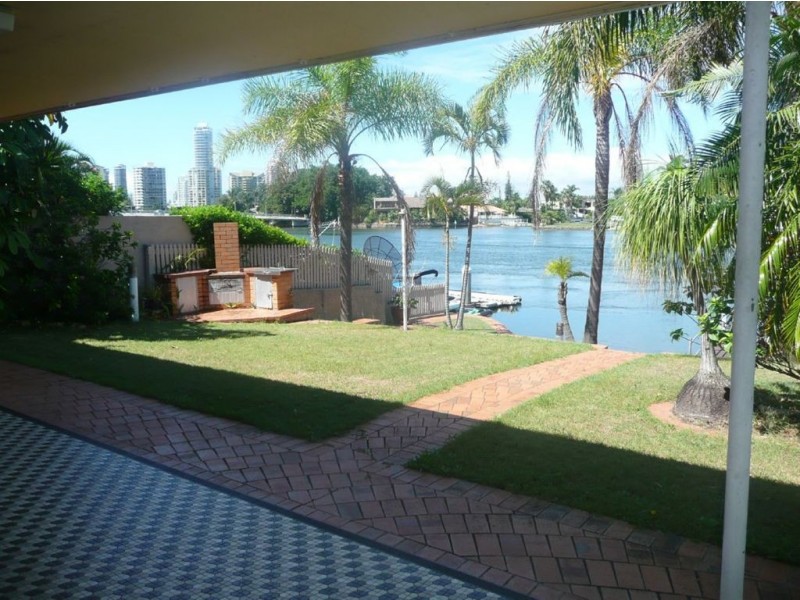 36 Paradise Island, Surfers Paradise QLD 4217