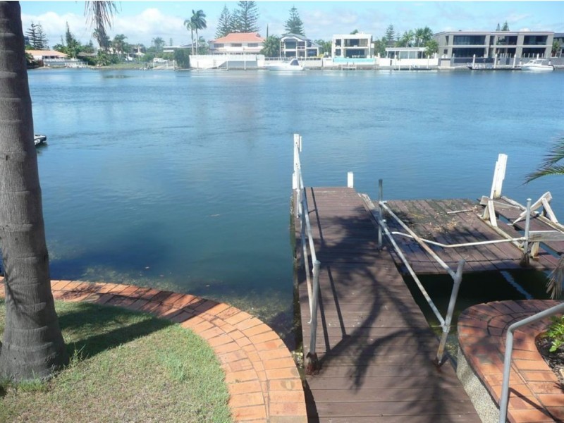 36 Paradise Island, Surfers Paradise QLD 4217