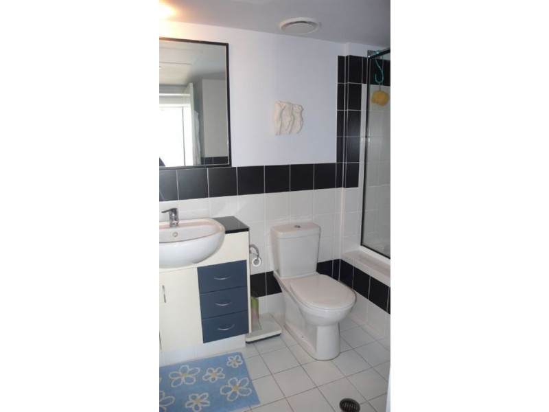 504/2865 Gold Coast Hwy, Surfers Paradise QLD 4217