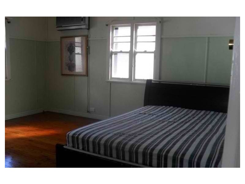 203 Surf Parade, Surfers Paradise QLD 4217