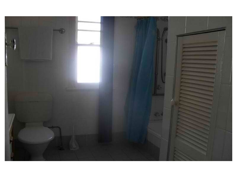 203 Surf Parade, Surfers Paradise QLD 4217