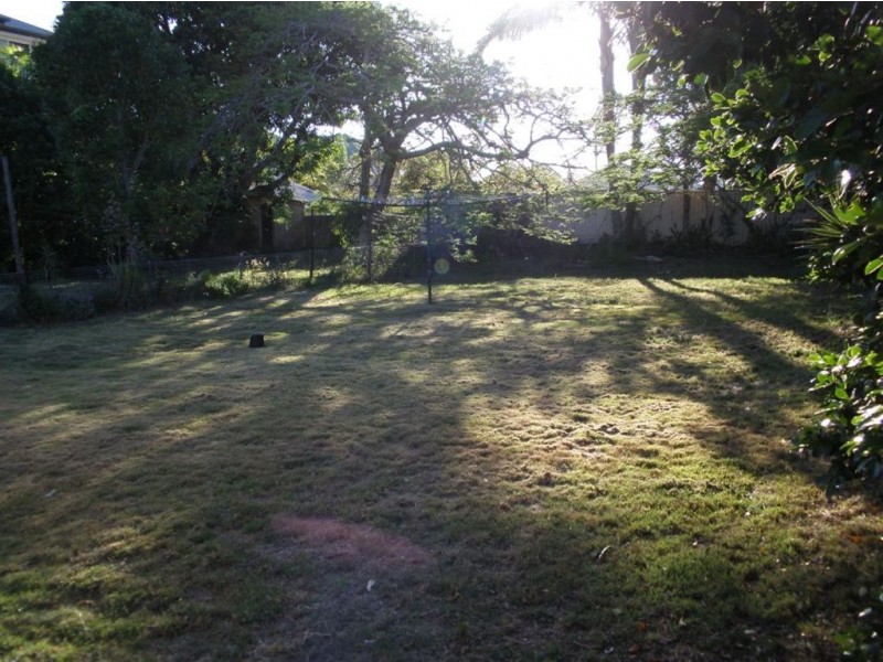 5 Clegg Street, Southport QLD 4215