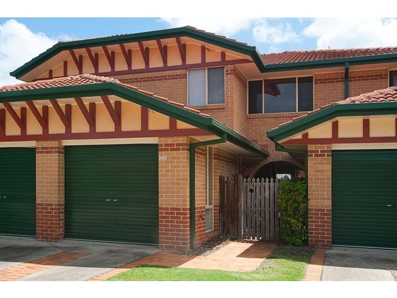 240/125 Hansford Road, Coombabah QLD 4216