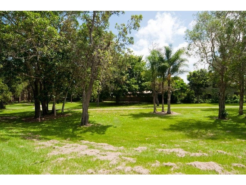 240/125 Hansford Road, Coombabah QLD 4216