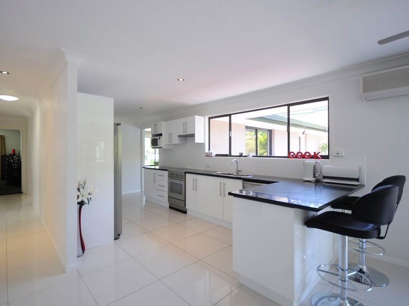 67 Nerang River Drive, Nerang QLD 4211