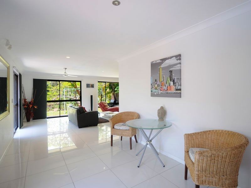 67 Nerang River Drive, Nerang QLD 4211