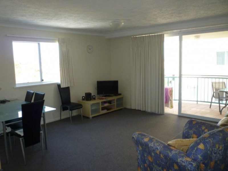 17/484 Marine Parade, Biggera Waters QLD 4216