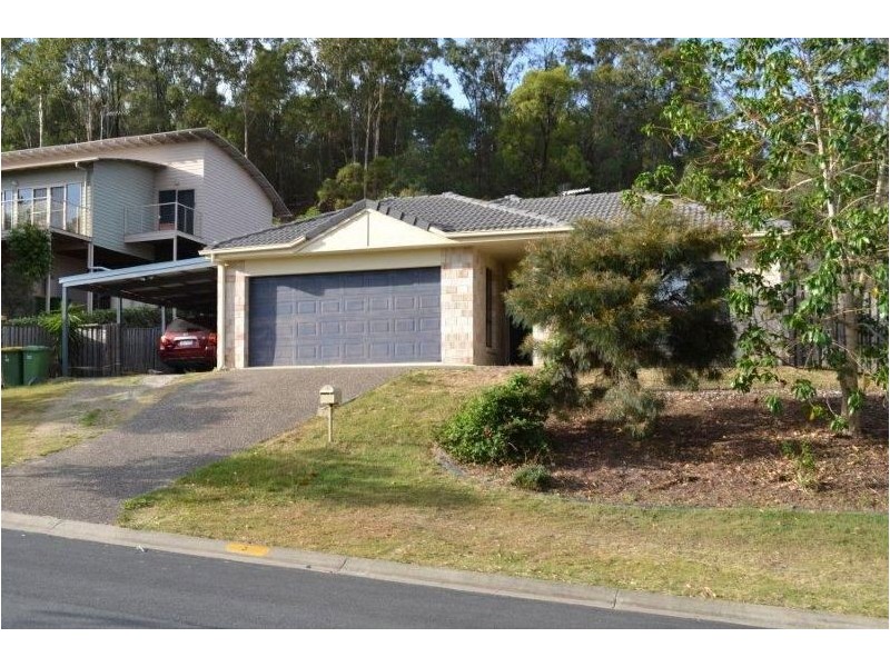 3 Cope Place, Pacific Pines QLD 4211