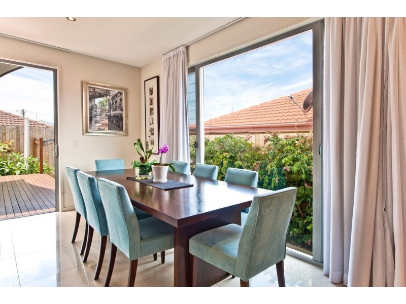 1/15 Teal Avenue, Paradise Point QLD 4216