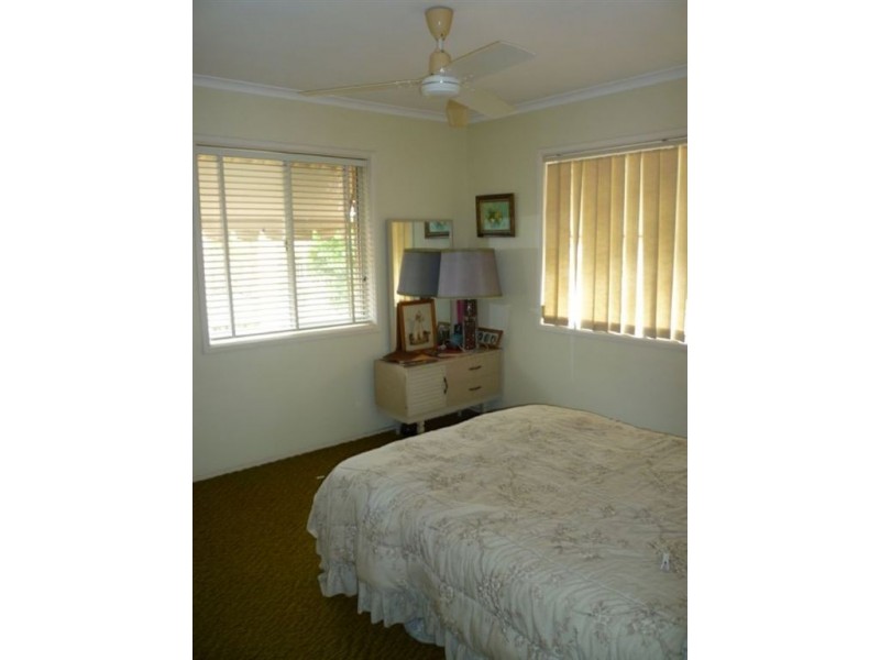 24 Scoter Avenue, Paradise Point QLD 4216