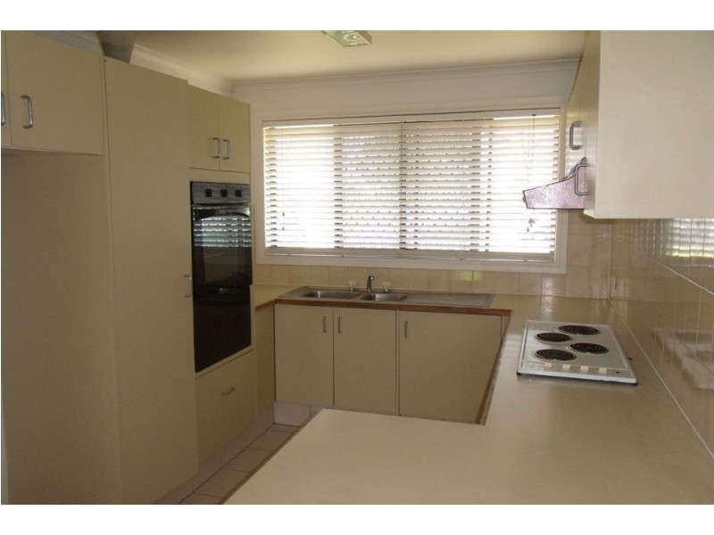 148 Ashmore Road, Bundall QLD 4217