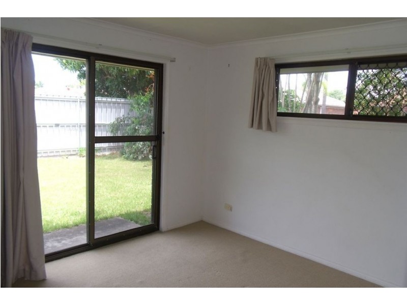 148 Ashmore Road, Bundall QLD 4217