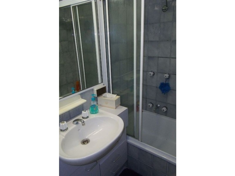 3/17 Genoa Street, Surfers Paradise QLD 4217