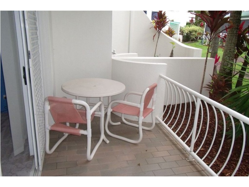 3/17 Genoa Street, Surfers Paradise QLD 4217