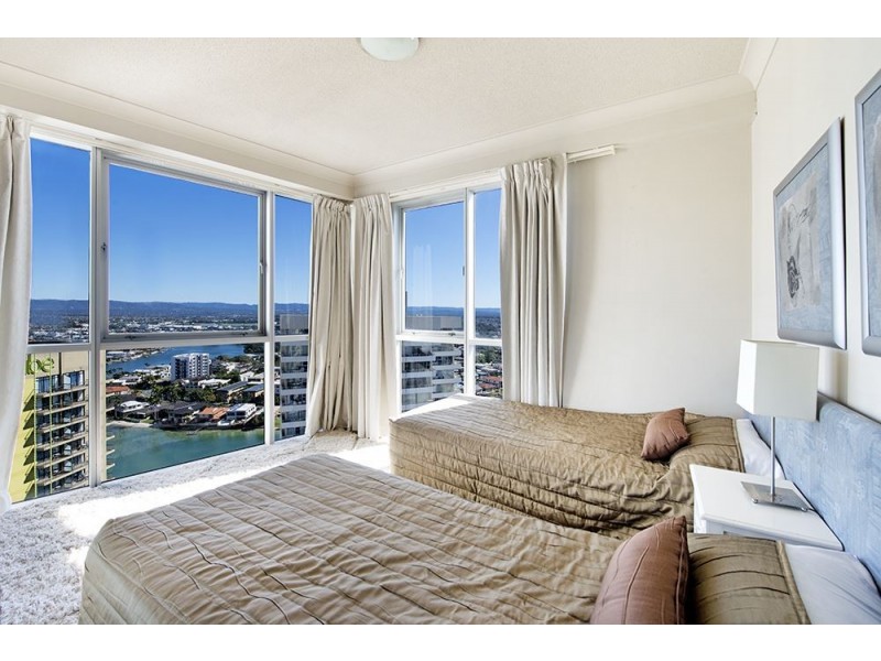 23 Ferny Avenue, Surfers Paradise QLD 4217
