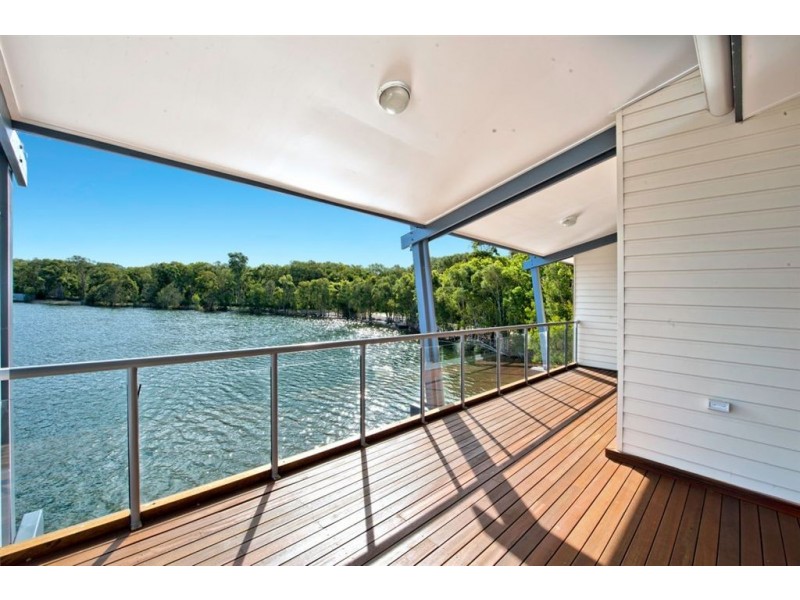40/1 Manacor Place, Coombabah QLD 4216