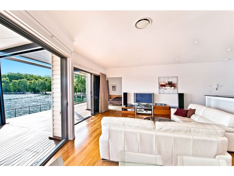 40/1 Manacor Place, Coombabah QLD 4216