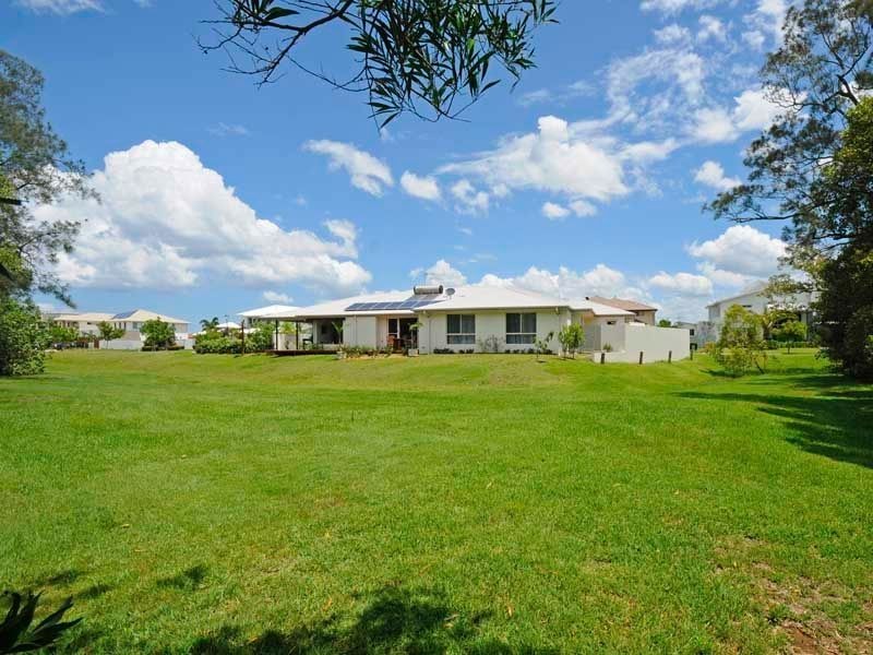 25 Parkview Place, Helensvale QLD 4212