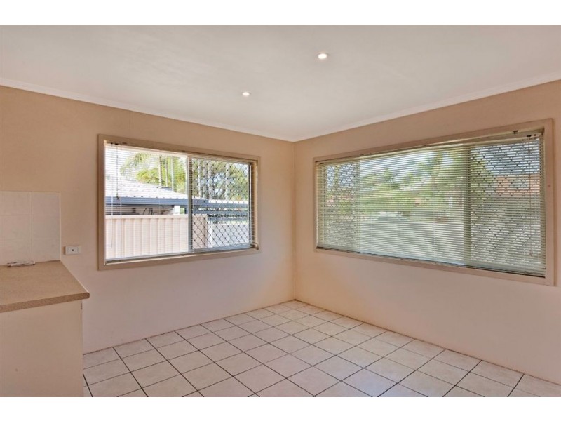 20 Clifton Street, Biggera Waters QLD 4216