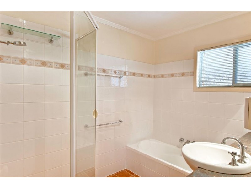 20 Clifton Street, Biggera Waters QLD 4216