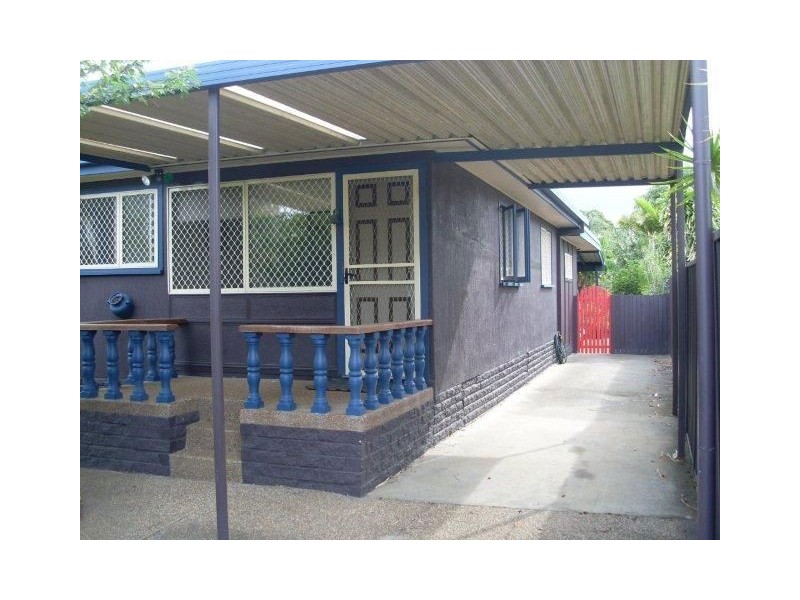 66 Albion Avenue, Miami QLD 4220