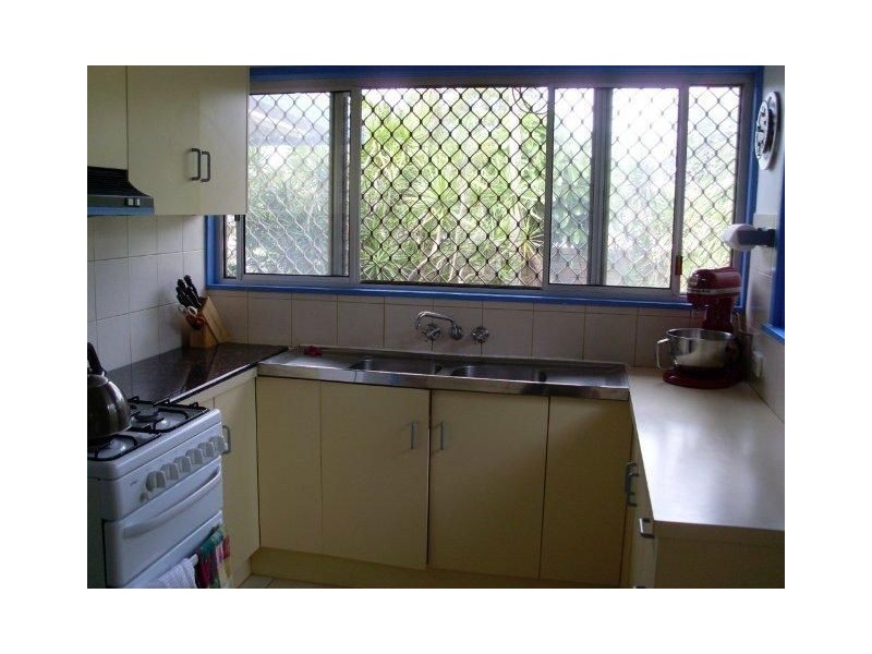 66 Albion Avenue, Miami QLD 4220