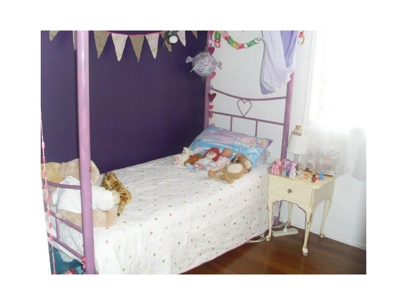 66 Albion Avenue, Miami QLD 4220