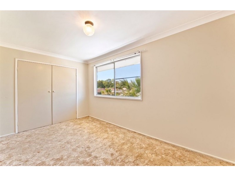 1/17 Eurimbula Court, Paradise Point QLD 4216
