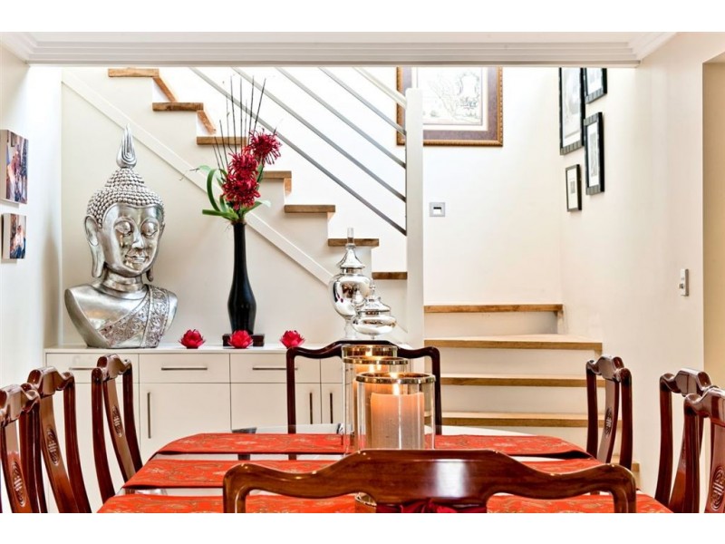 43 Broadwater Street, Runaway Bay QLD 4216