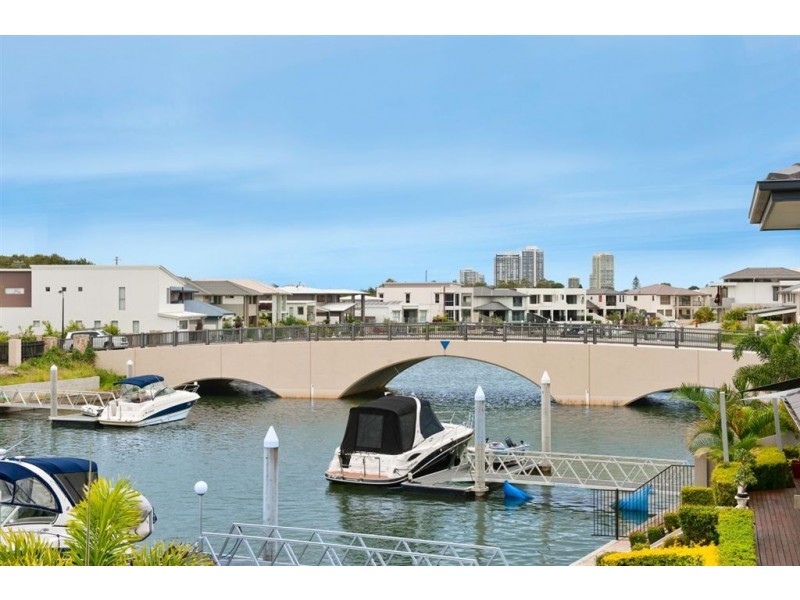7 North Quay Drive, Biggera Waters QLD 4216