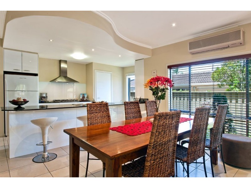 1/20 Rouen Avenue, Paradise Point QLD 4216